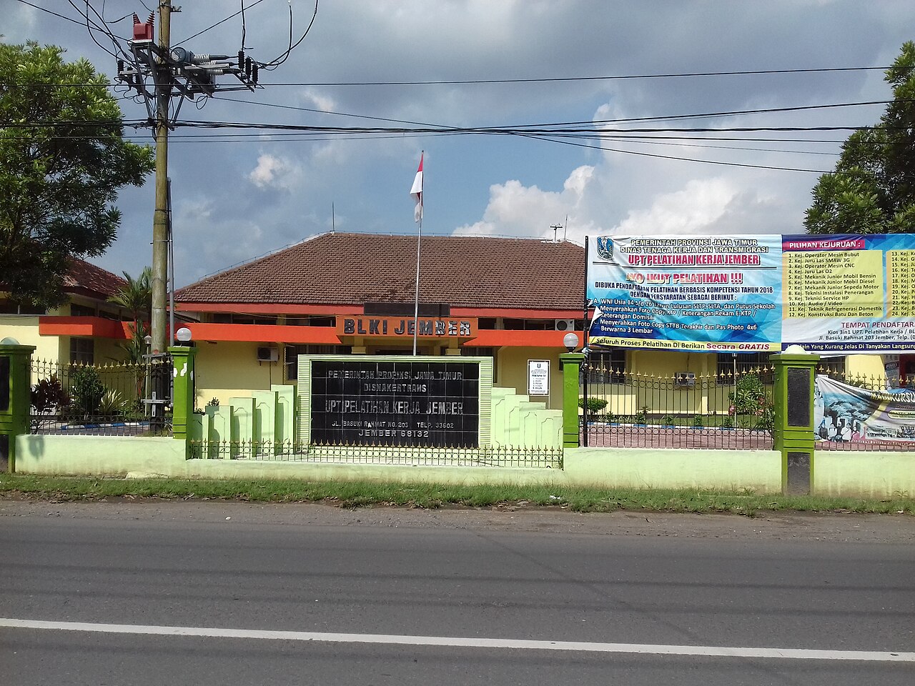 Bursa kerja panjalu